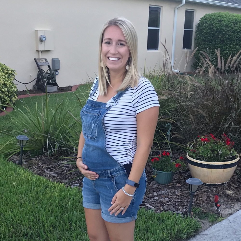 Meet your Posher, Lauren